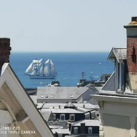 Chez Emilie Apartment Granville